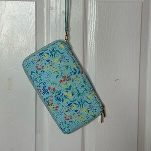 Pencil & Paper Co x Neely & Chloe Travel Wallet